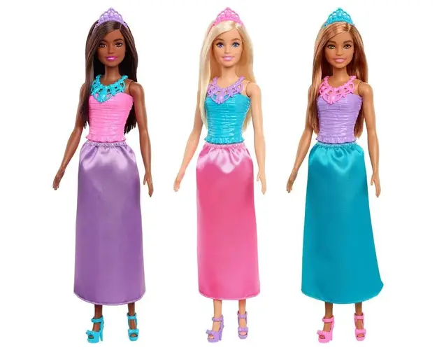 Papusa printesa Barbie Princesses