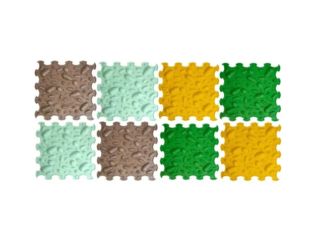 Covoras ortopedic, senzorial, set puzzle, 8 piese, model Pinecones, textura rigida, Multicolor