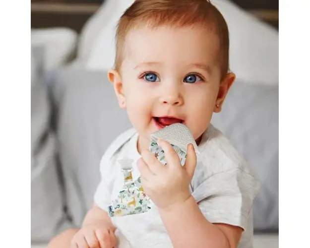 Cravata bebelusi cu accesoriu de dentitie BabyJem, Diverse culori