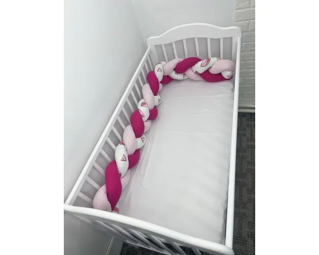 Aparatoare laterala pat bumper Deseda impletita 180 cm mix pepene rosu pe alb