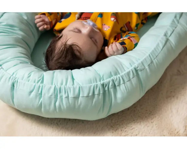 Babynest turquoise uni