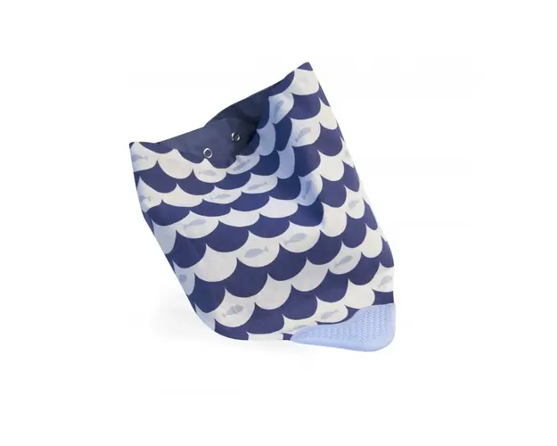 Baveta tip bandana cu jucarie dentitie BabyJem Indigo