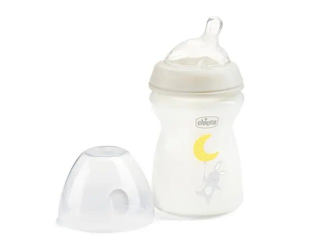 Biberon hranire din sticla Chicco Natural Feeling 250ml 0luni+
