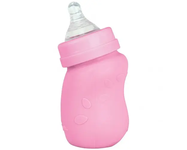 Biberon inclinat din sticla cu protectie de silicon 147ml Green Sprouts iPlay Pink