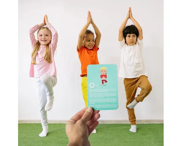 Carduri Yoga pentru copii