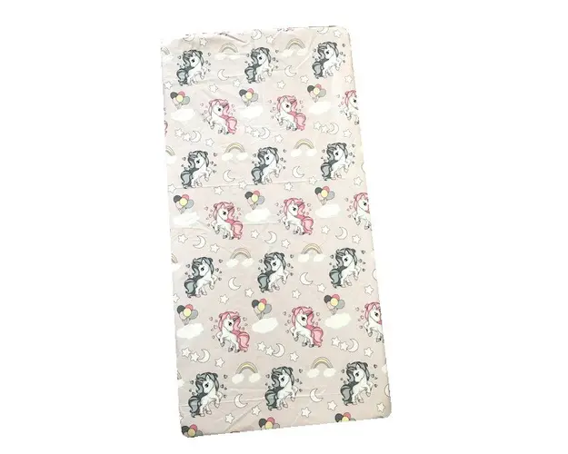 Cearsaf cu elastic roata 140x70 cm Unicorni