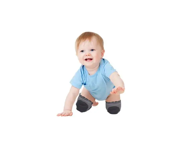 Genuchiere pentru bebelusi SeviBebe Gri