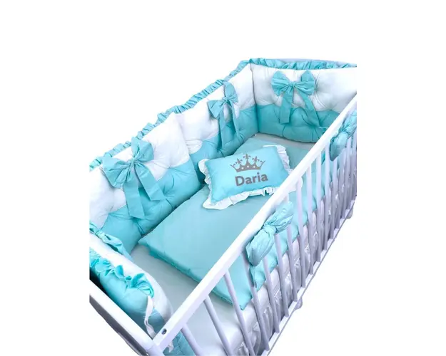 Lenjeria de pat Personalizata cu 4 perne aparatori matlasate, cearceaf cu volanas, pilota si pernuta 140x70 cm verde menta