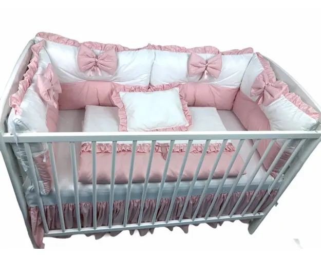Lenjerie cu 6 aparatori pufoase si fundite Bicolore Roz Pal 140x70 cm