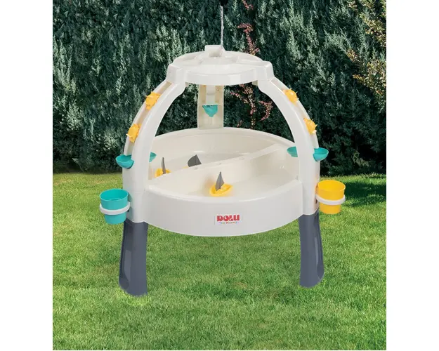 Masuta mea cu activitati pentru apa si nisip