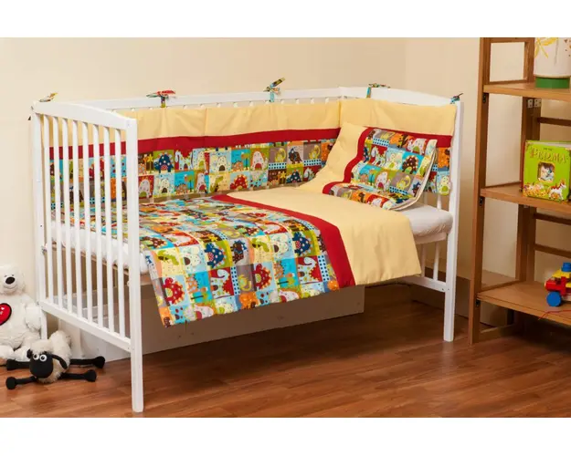 Protectie jumatate patut 60 x 120 cm KidsDecor Dinozauri cu galben din bumbac