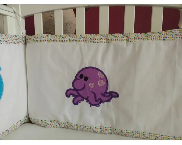 Protectii patut lemn bebelusi cu Animale acvatice brodate 60 x 120 cm