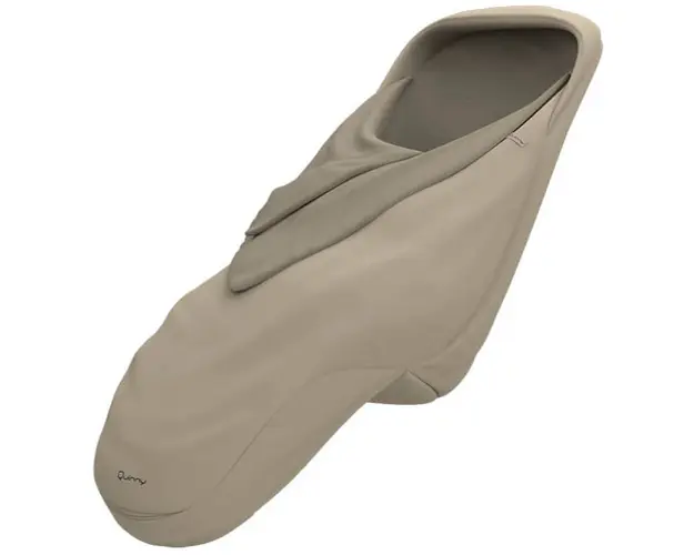 Salopeta bebelus tip Footmuff Quinny sand