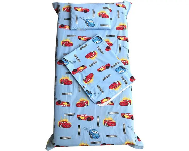Set 3 piese paturica cu cearsaf si pernuta 160x80 cm Cars