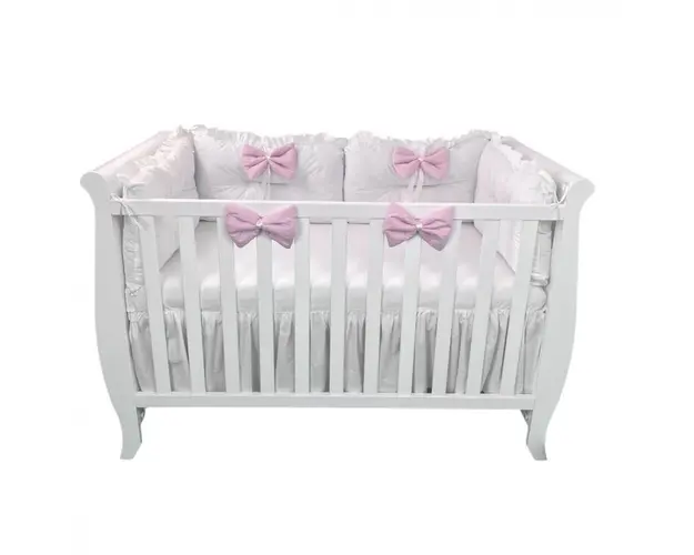 Set 4 perne aparatori super groase albe + cearsaf cu volanas si fundite 140x70 cm roz pal