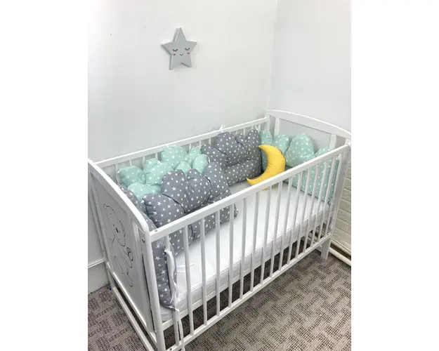Set 6 aparatori pentru patut pernute norisori cu luna vernil