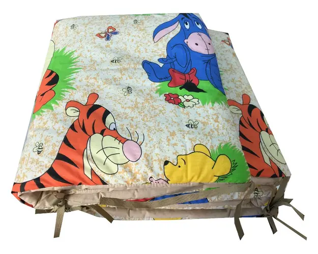 Set de aparatori pufoase h35 pat 140x70 cm DeLuxe Distractie cu Aiurila pe bej