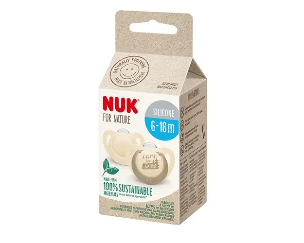Set 2 suzete Nuk for Nature din silicon M2 6-18 luni crem