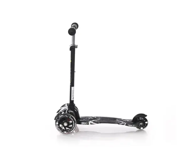 Trotineta pentru copii cu 3 roti cu leduri Mini Black Flash