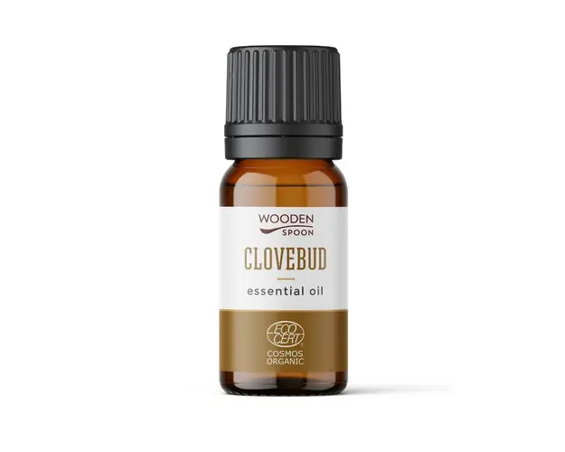 Ulei esential de cuisoare Wooden Spoon bio 5ml