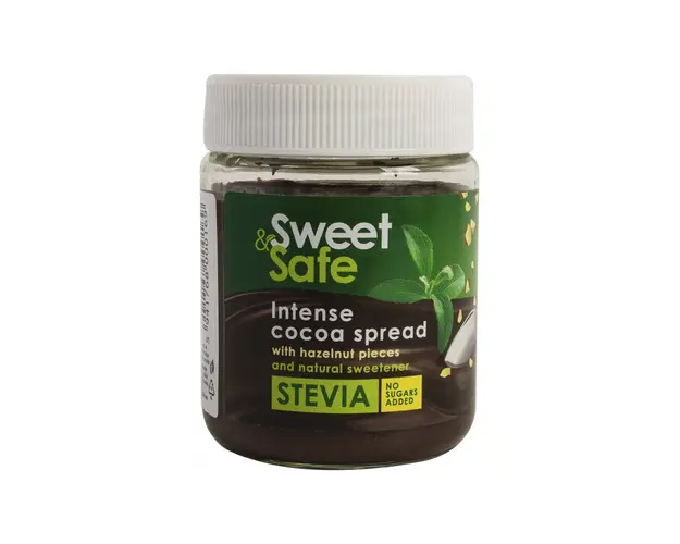 Crema cu cacao si alune 220g - Sly