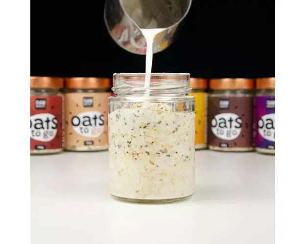 Oats To Go - White Chocolate - Mix cu Fulgi de Ovaz si Ciocolata Alba, 110g | Rawboost