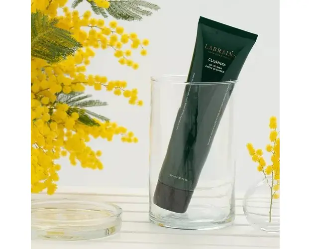 Ulei-Lapte pentru Curatarea Tenului - CleanSea Oil-to-Milk Facial Cleanser, 150ml | Labrains