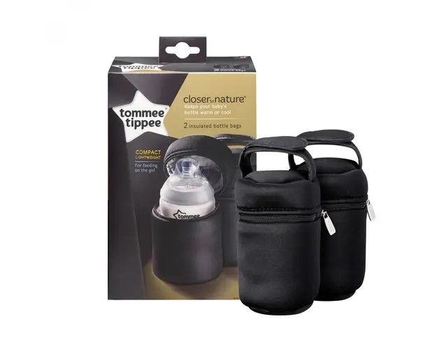 TOMMEE TIPPEE Husa termoizolanta pentru biberoane Closer to nature, 2 buc