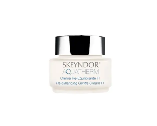 SKEYNDOR Crema cu efect matifiant, 50ml