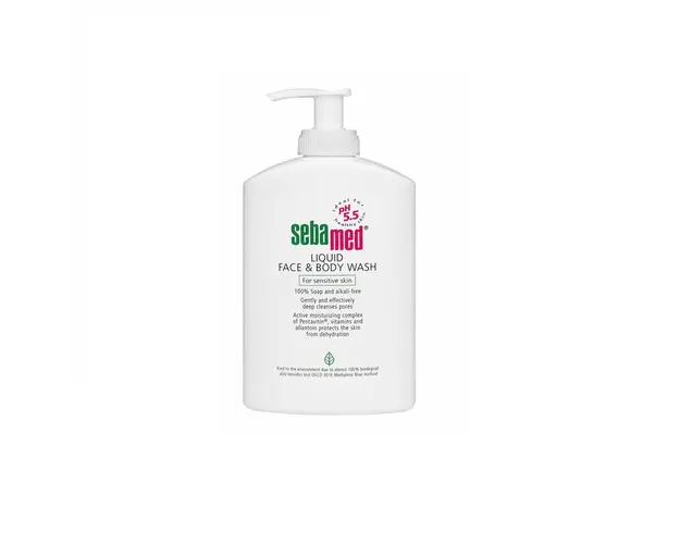 Sebamed Lichid dermatologic de curatare pentru fata si corp, 300 ml
