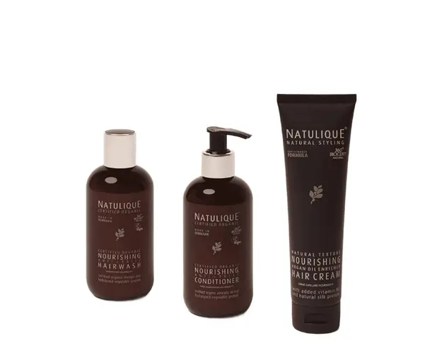 Set Sampon, balsam si crema Nourishing Anti-Frizz, Natulique
